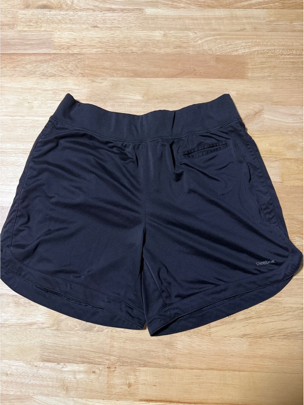 Reebok Women’s Black Athletic Shorts Pockets Size Small